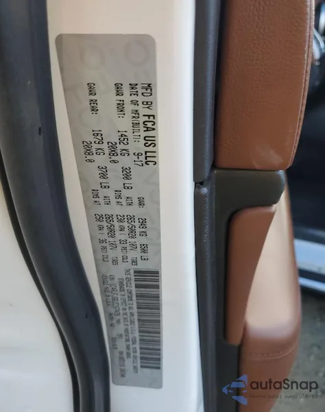 2018 Jeep Grand Cherokee Summit из США, поврежденный, VIN 1C4RJFJG6JC167479